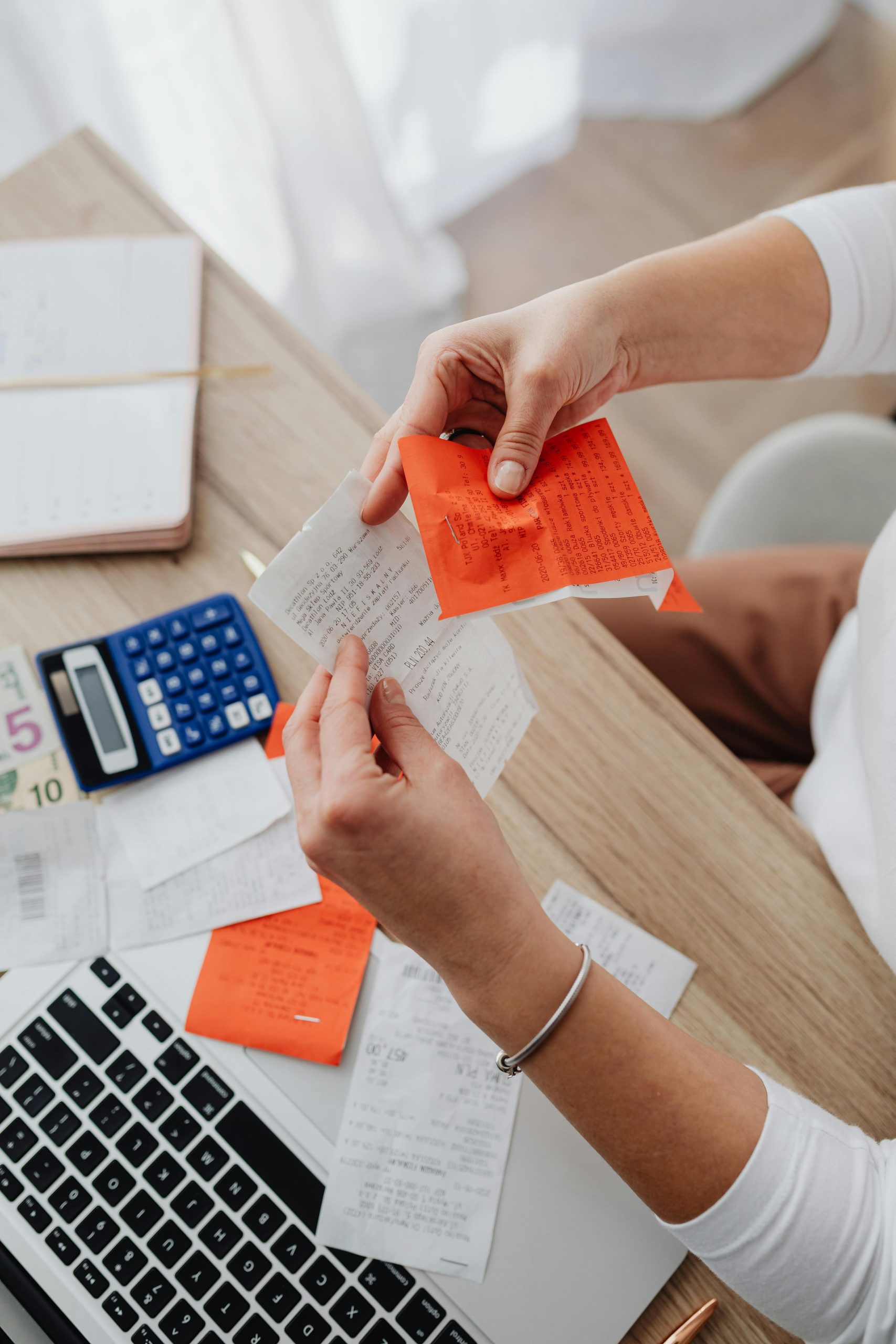 Launching Your Ledger: A Comprehensive Guide to Starting a Bookkeeping Business